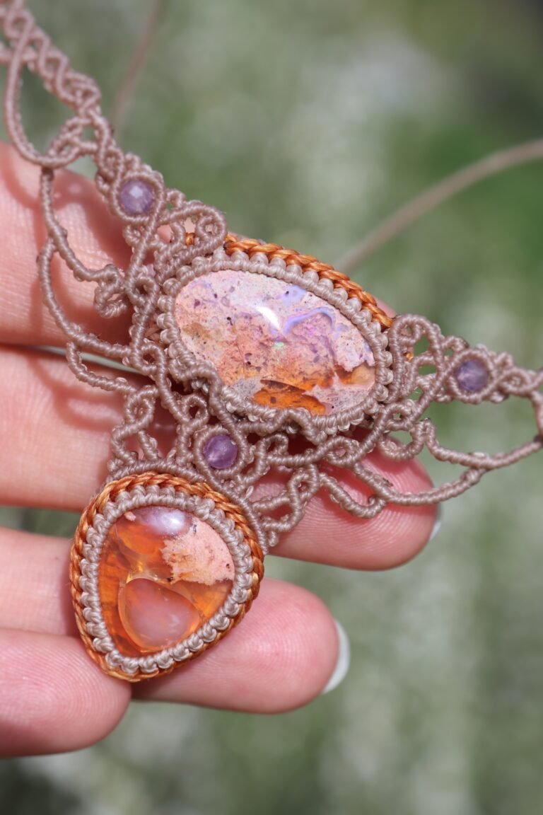 Mexican Opal necklace with amethyst beads