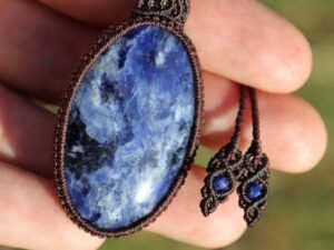 SODALITE pendant with amazing natural patterns