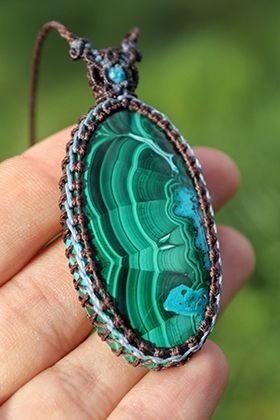 malachite handmade micro macrame necklace